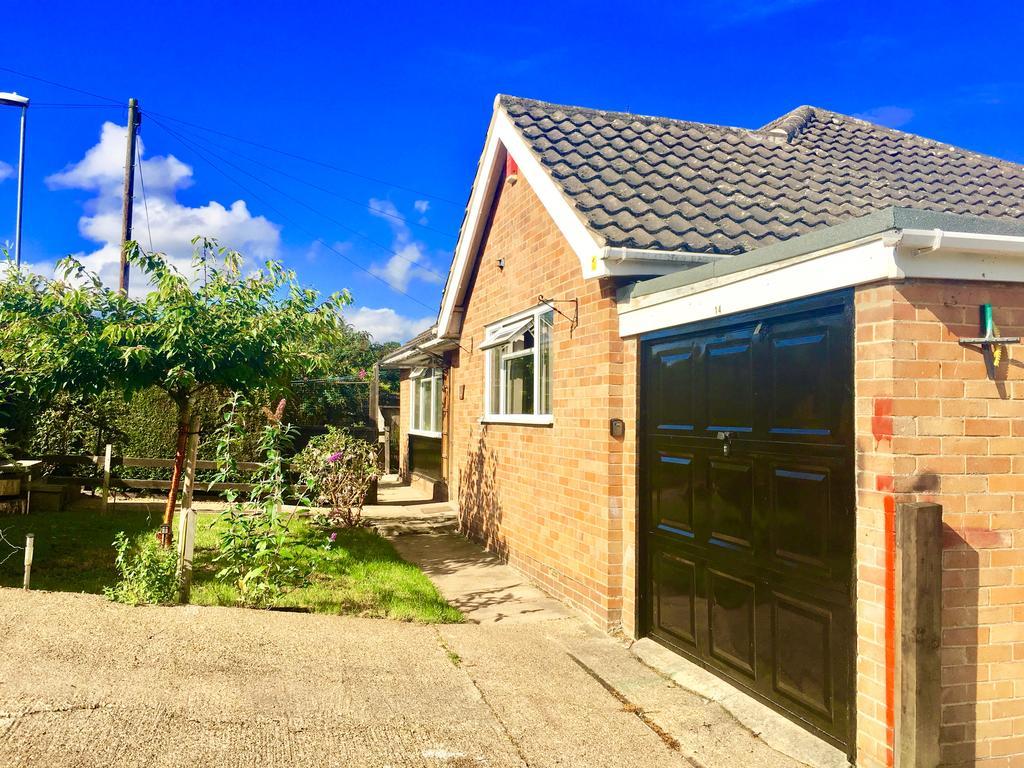 Fourth Avenue, Lovely Bungalow Available For Guests And Contractors Parking Wifi Nottingham Exterior photo